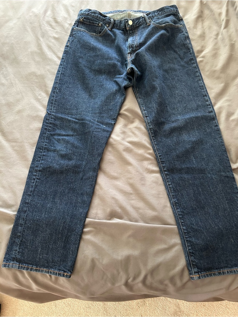GAP Men's Navy Straight-Leg Jeans